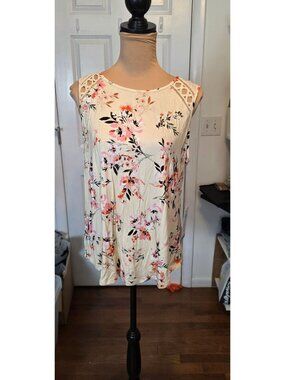 Daniel Rainn Waicy Lace Crochet Knit Sleeveless Top Women's Size Large NWT Boho